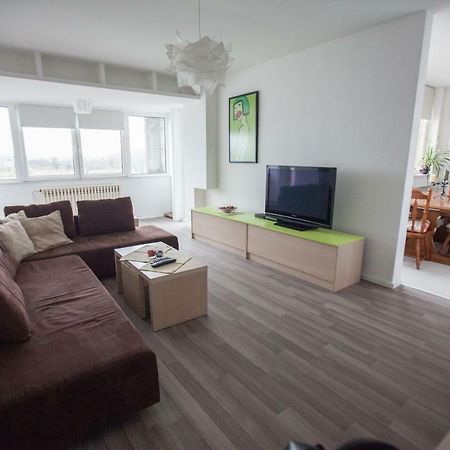 Riverview Apartment Osijek Exterior foto
