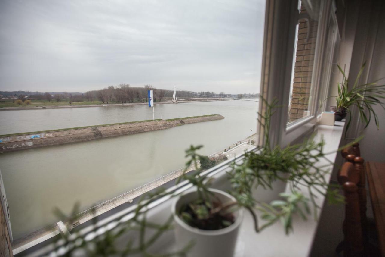 Riverview Apartment Osijek Exterior foto