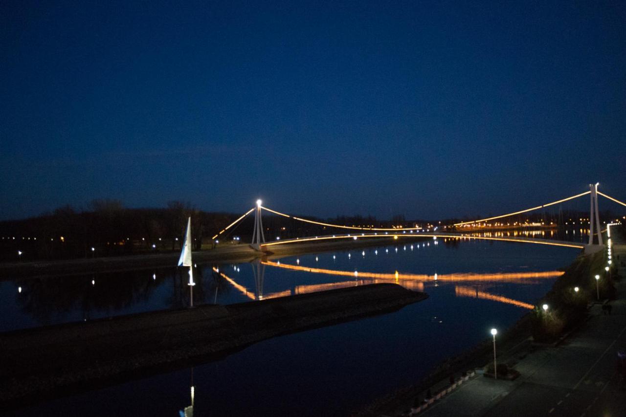 Riverview Apartment Osijek Quarto foto
